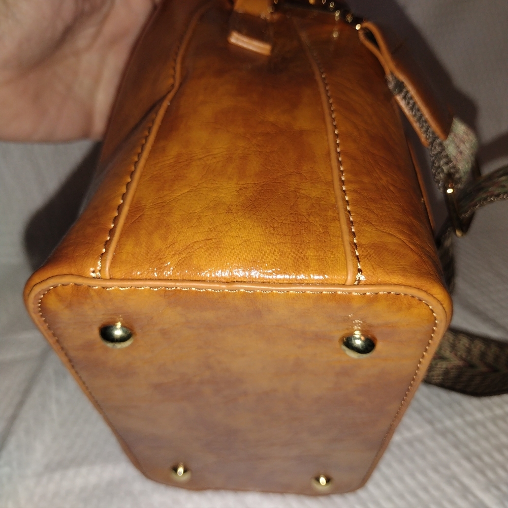 Brown  Crossbody Bag - Picture 7 of 9
